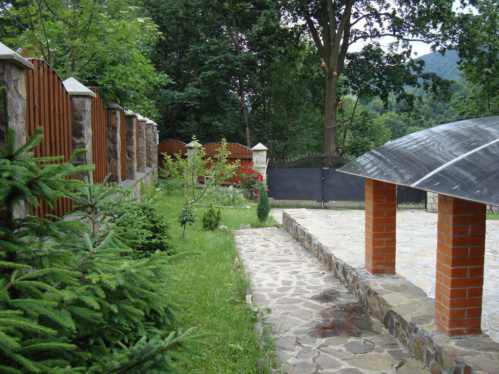 Котедж Гірський Jaremtsche Exterior foto